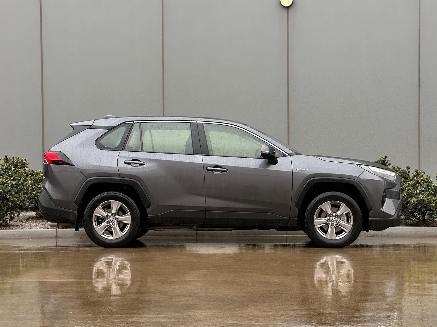 2024 Toyota RAV4 GX-2WD in Silver