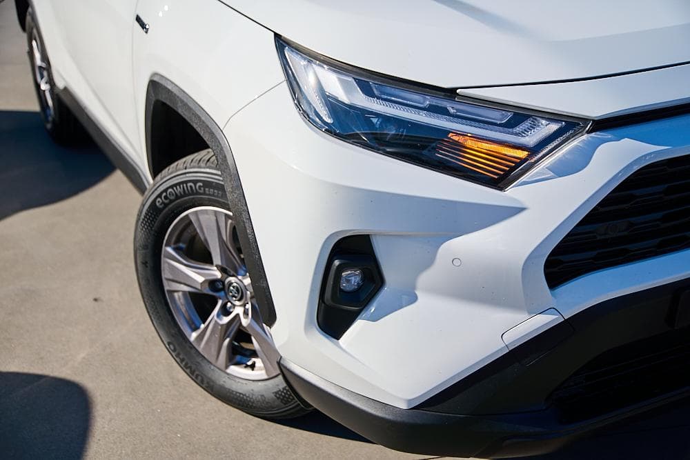 2024 Toyota RAV4 GX-2WD in White