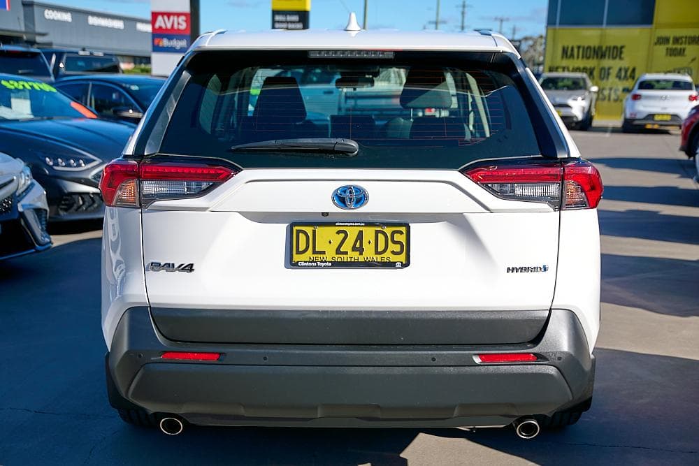 2024 Toyota RAV4 GX-2WD in White