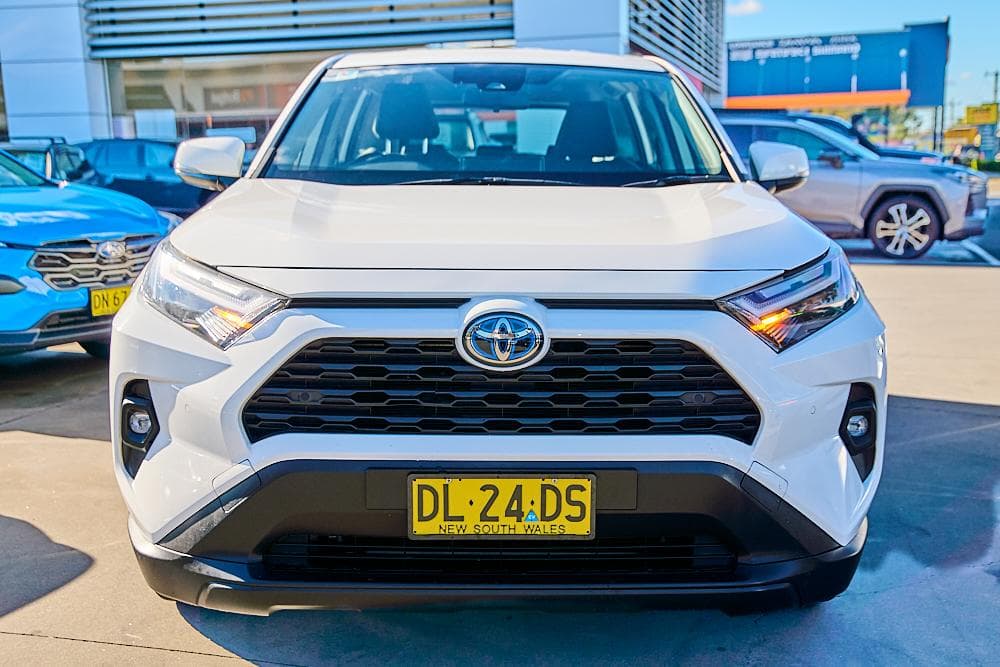 2024 Toyota RAV4 GX-2WD in White
