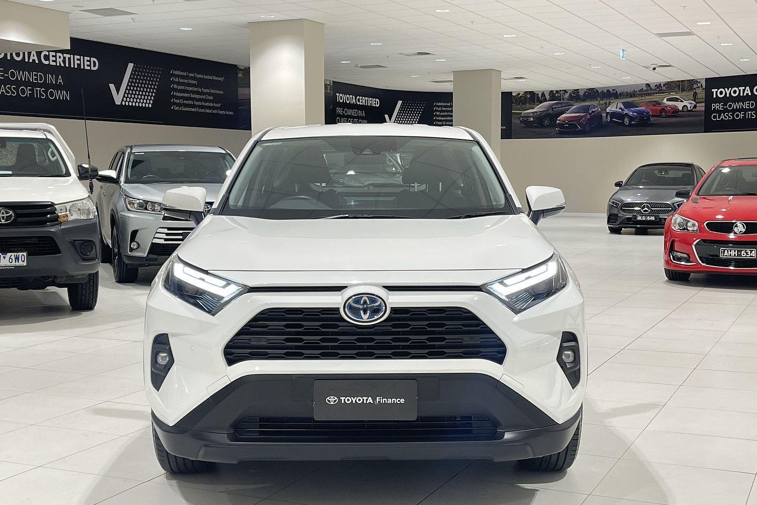 2024 Toyota RAV4 GX-2WD in White