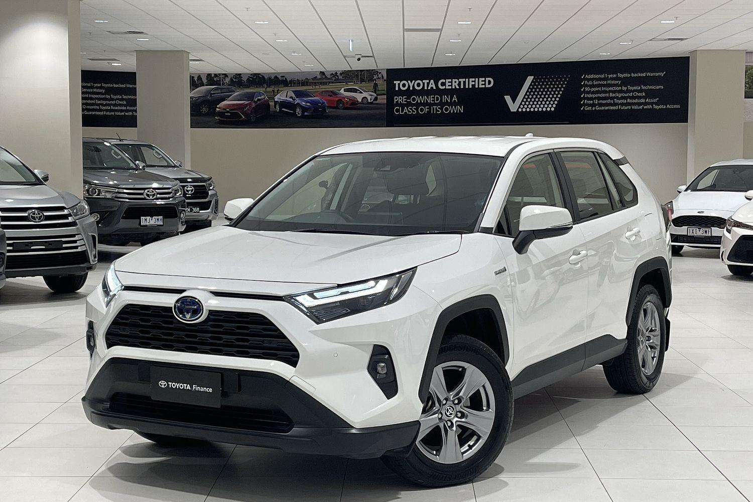 2024 Toyota RAV4 GX-2WD in White