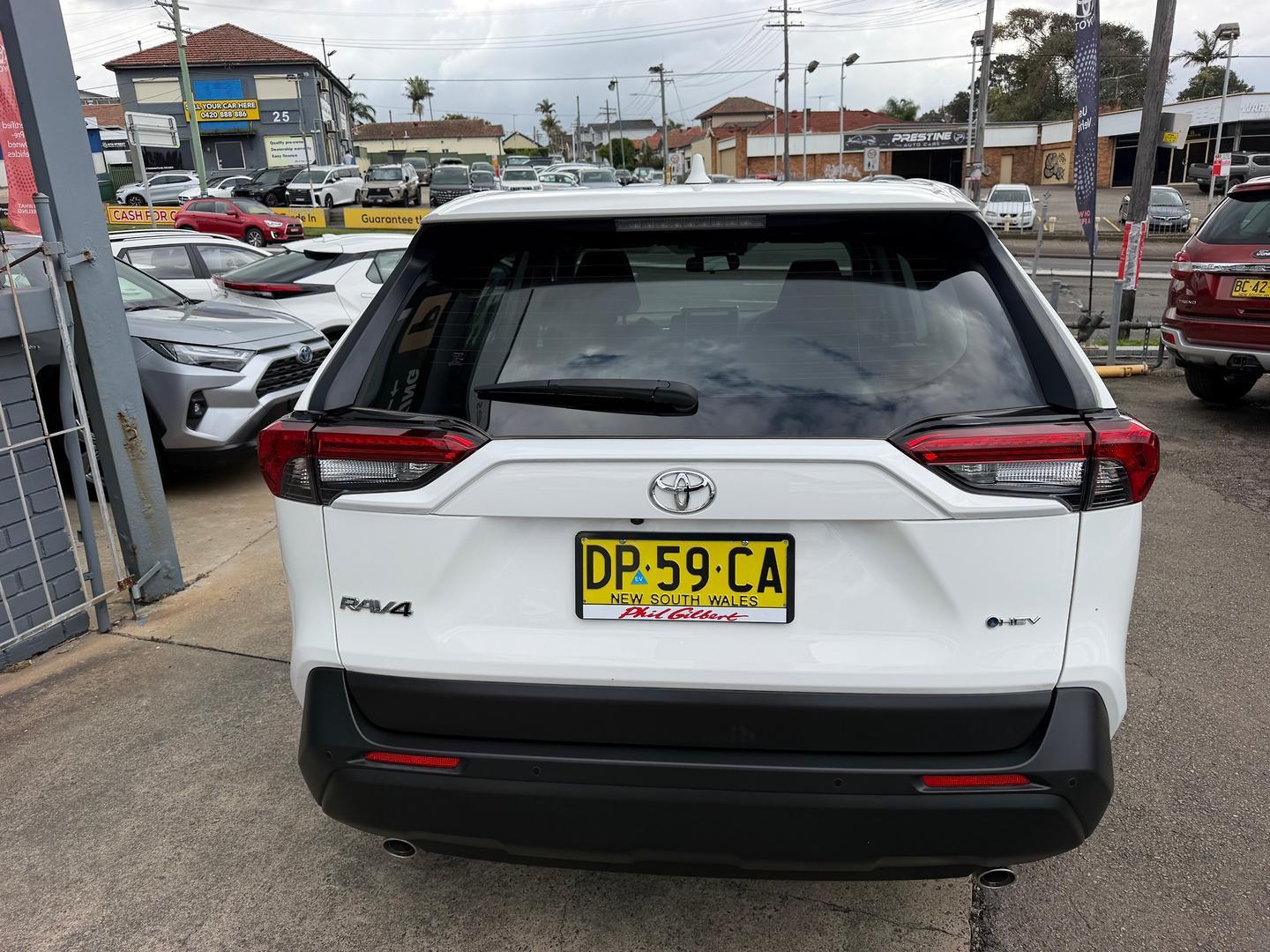 2025 Toyota RAV4 GX-2WD in White