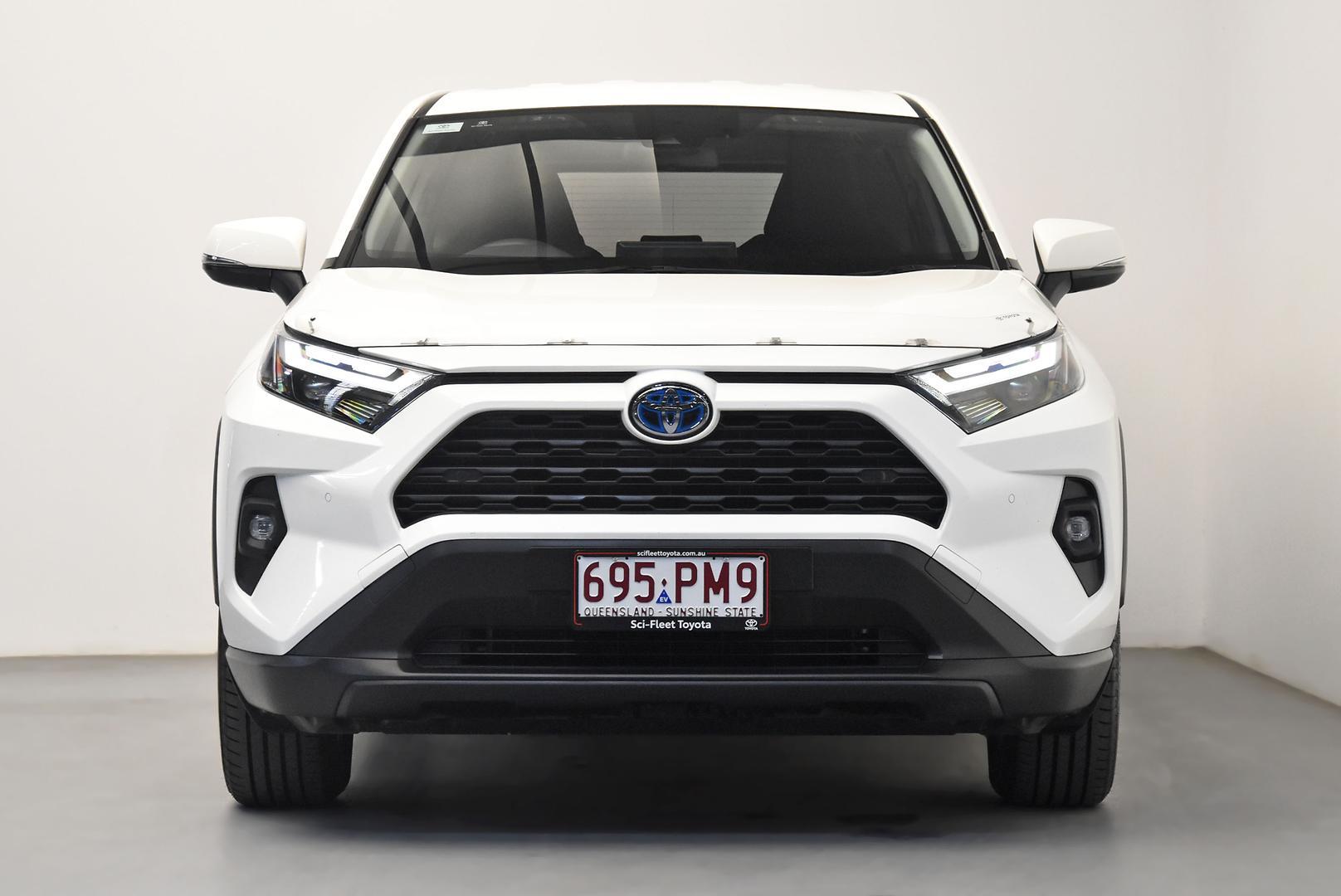 2022 Toyota RAV4 GX-2WD in White