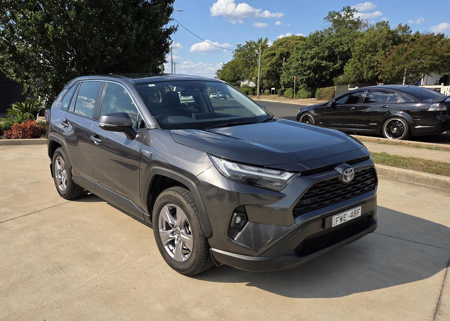 2022 Toyota RAV4 GX-2WD in Silver