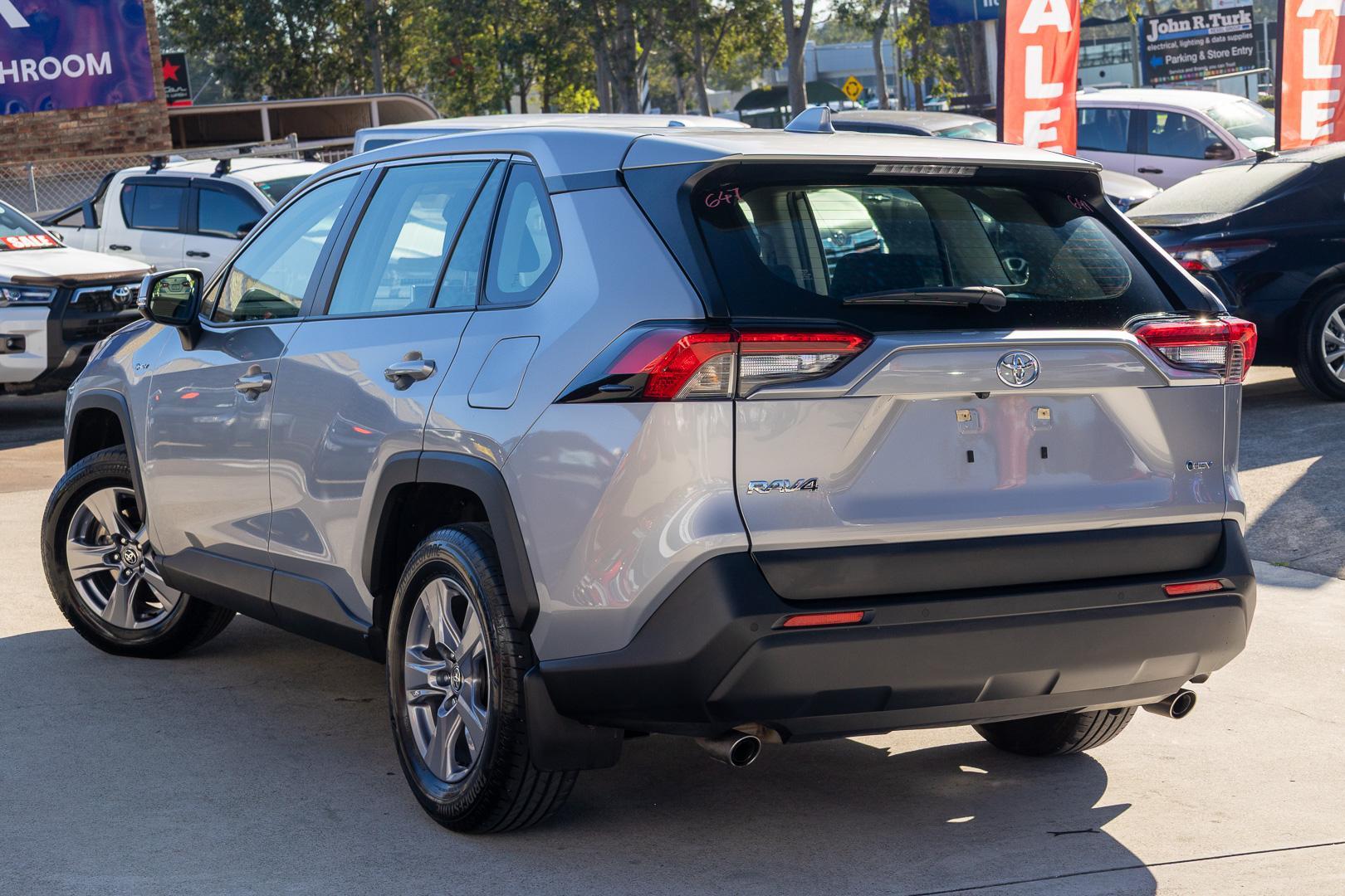 2024 Toyota RAV4 GX-2WD in Silver