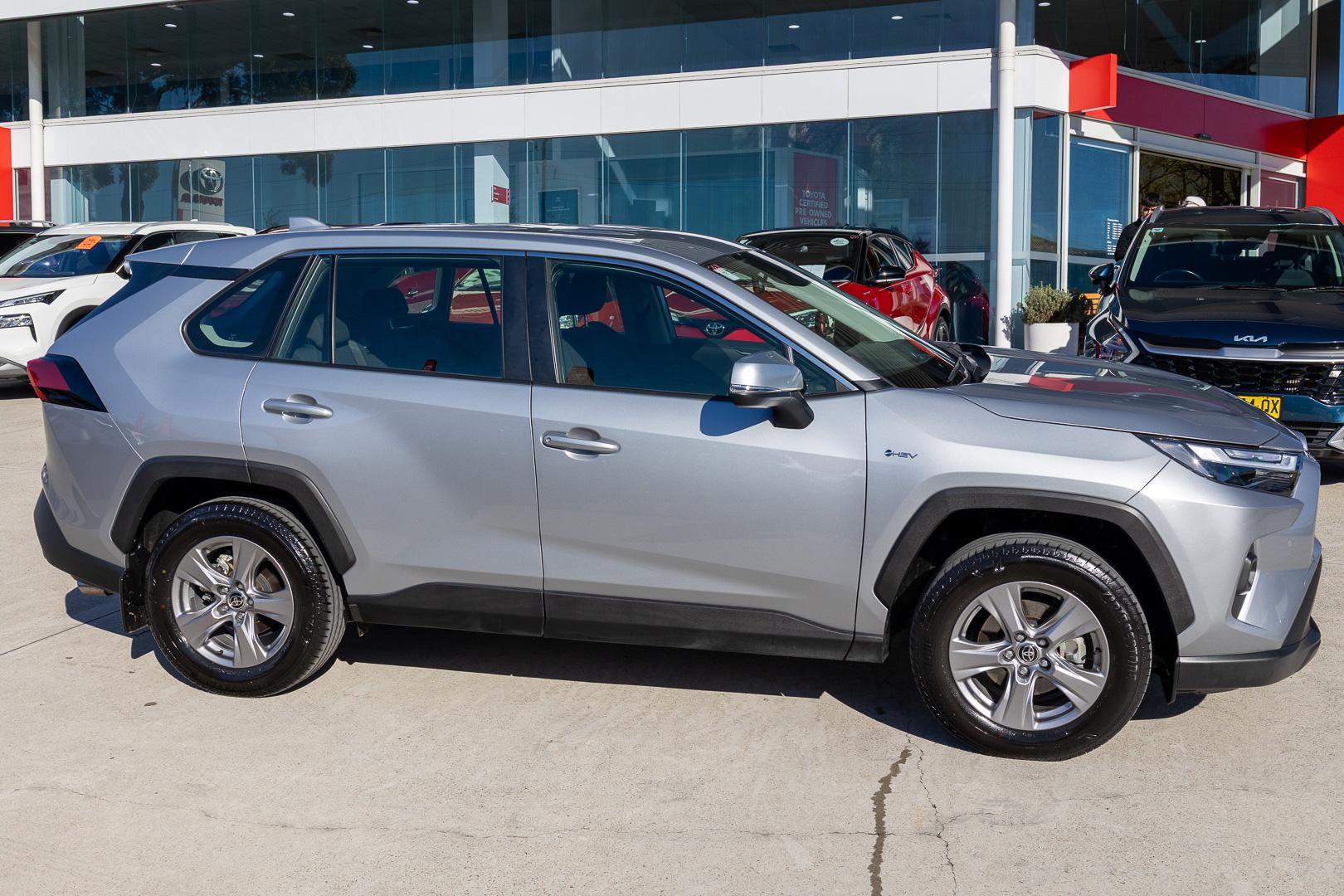 2024 Toyota RAV4 GX-2WD in Silver