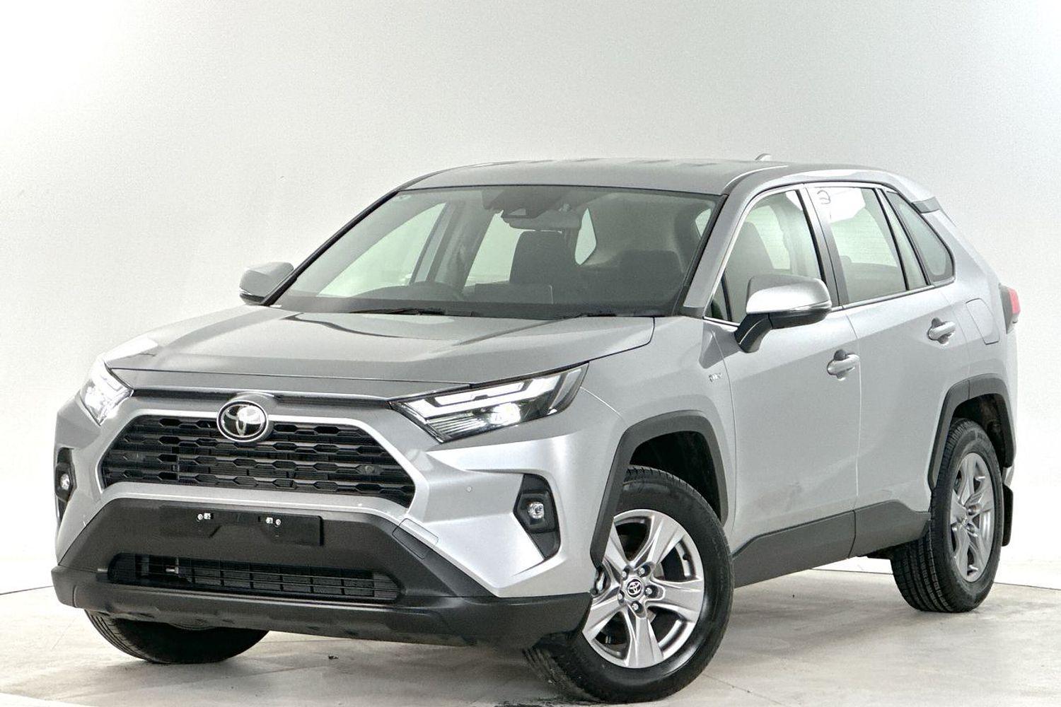 2025 Toyota RAV4 GX-2WD in Silver