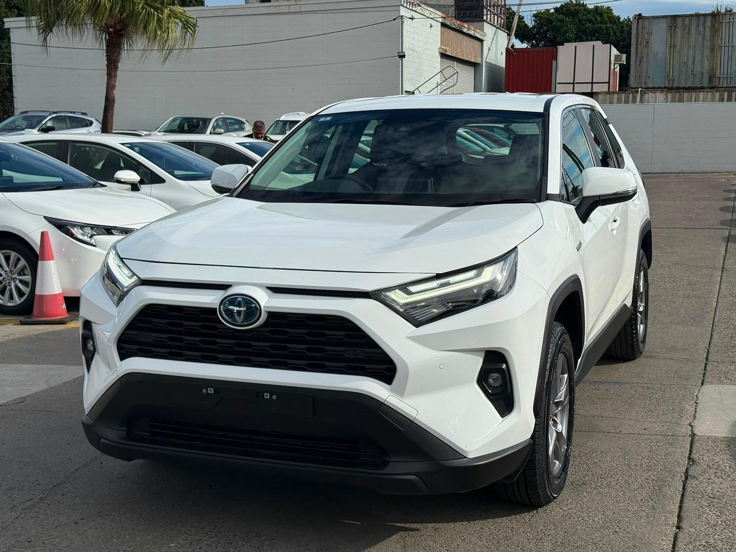 2024 Toyota RAV4 GX-2WD in White