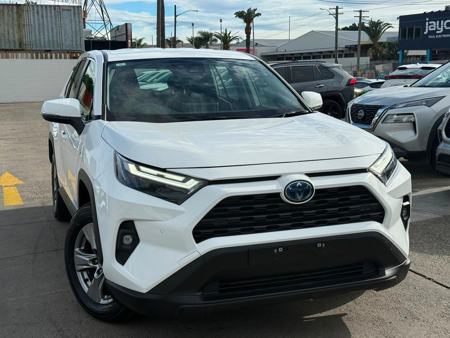 2024 Toyota RAV4 GX-2WD in White