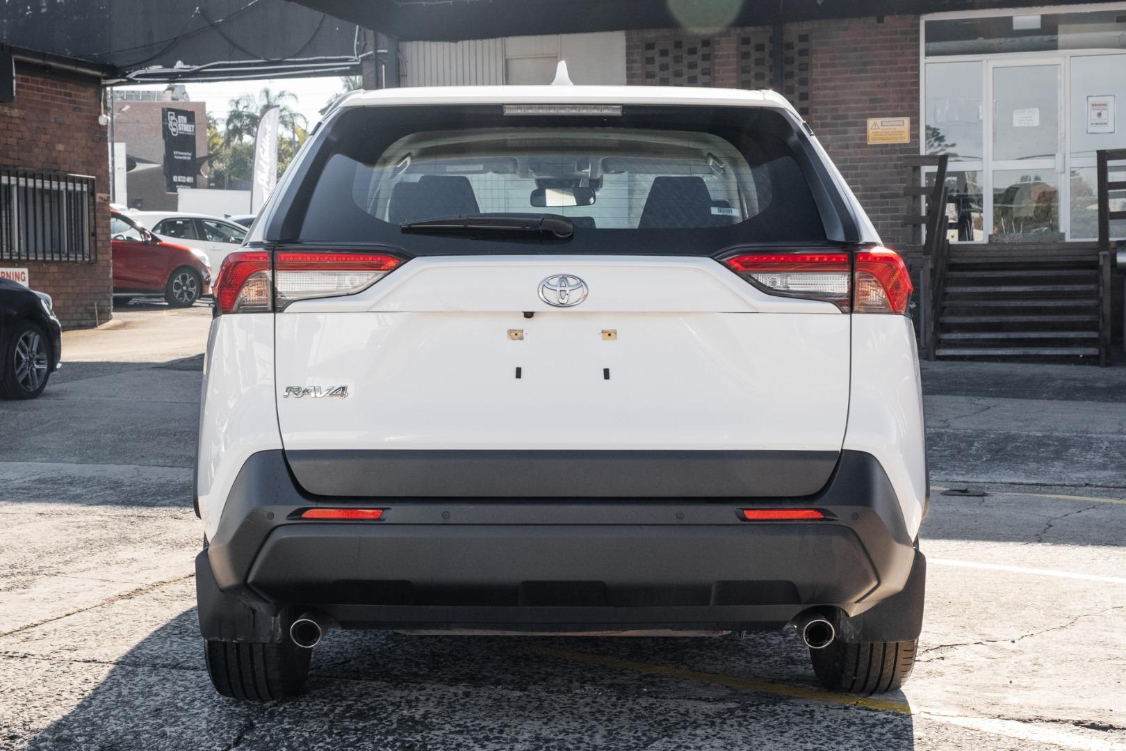 2024 Toyota RAV4 GX-2WD in White
