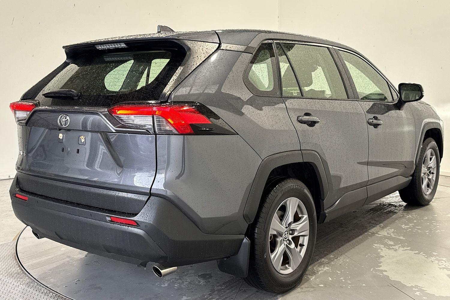 2024 Toyota RAV4 GX in Silver