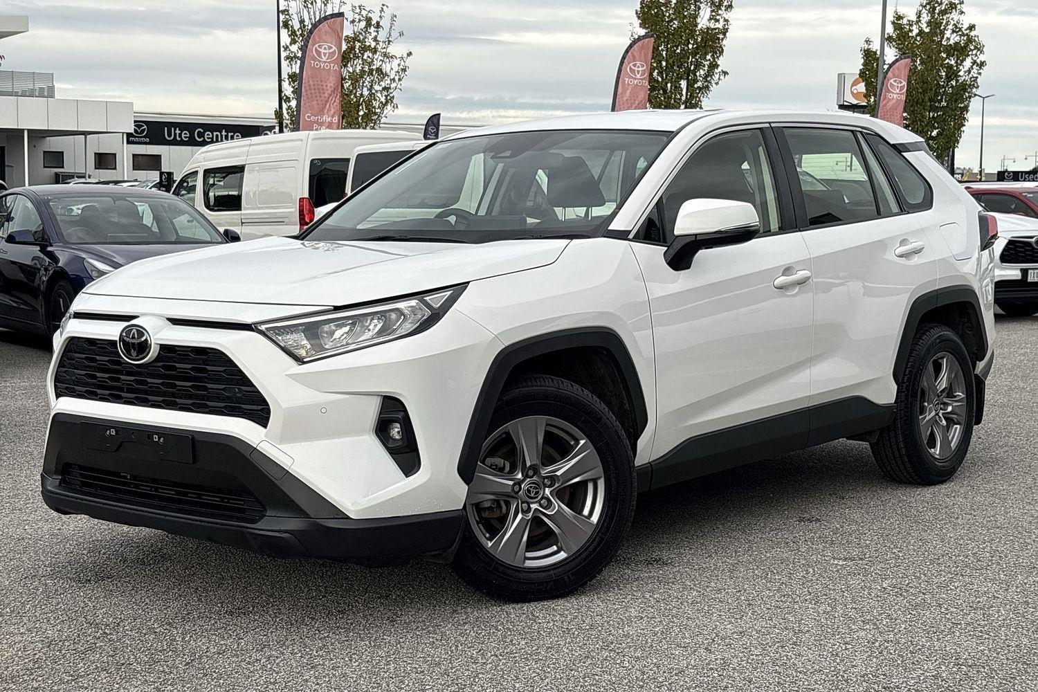 2023 Toyota RAV4 GX-2WD in White