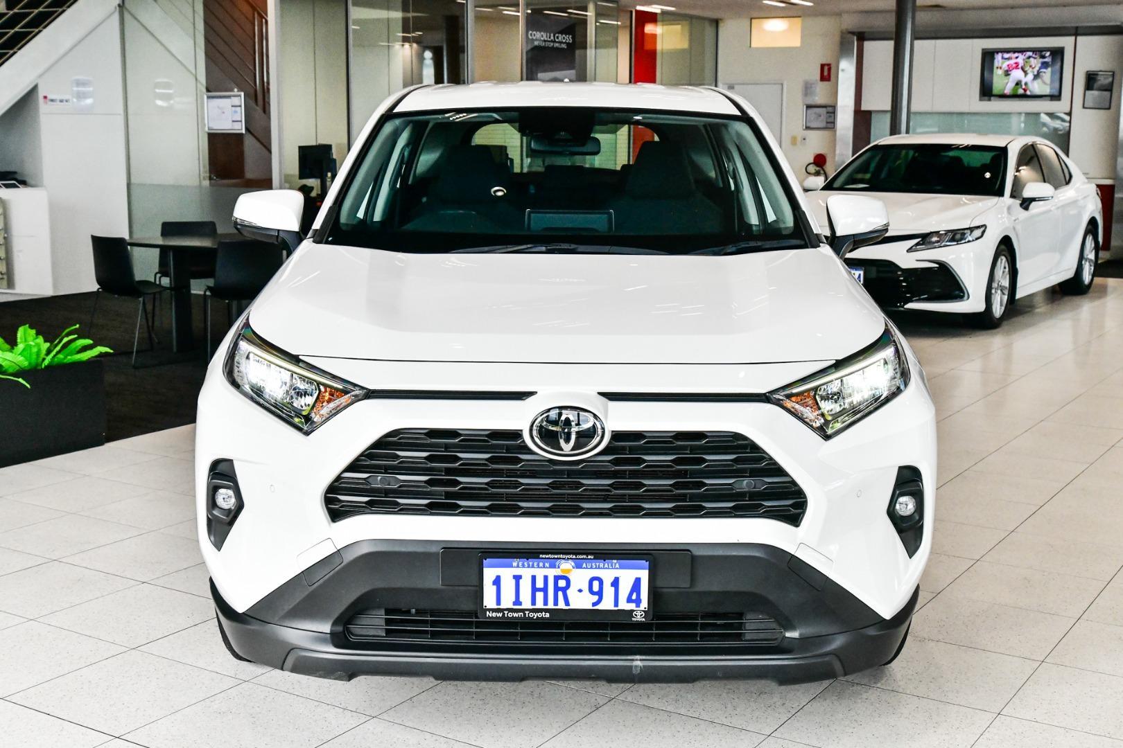 2024 Toyota RAV4 GX 2WD in White