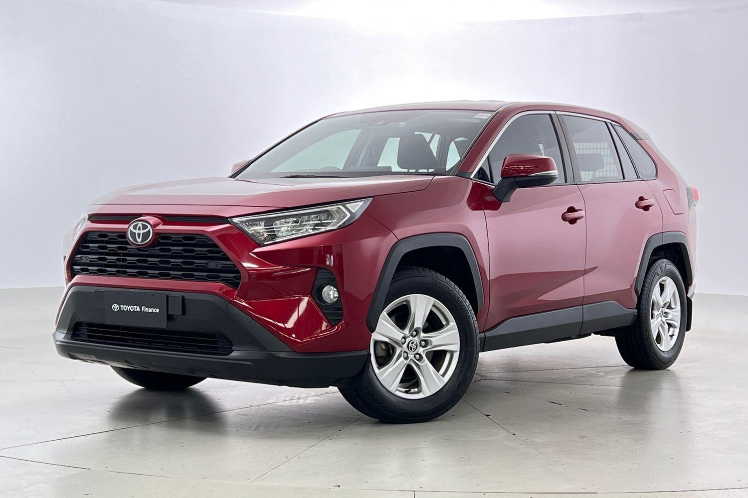 2021 Toyota RAV4 GX-2WD in Red