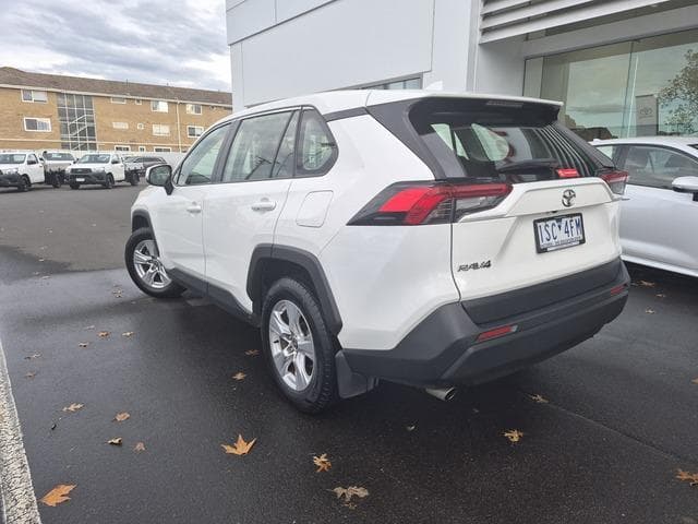 2020 Toyota RAV4 GX in White