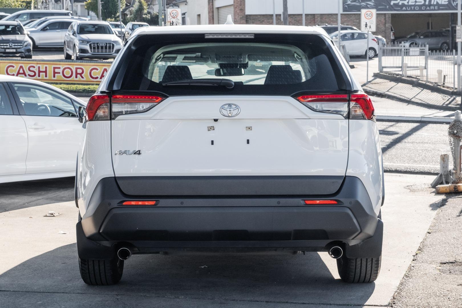 2023 Toyota RAV4 GX-2WD in White