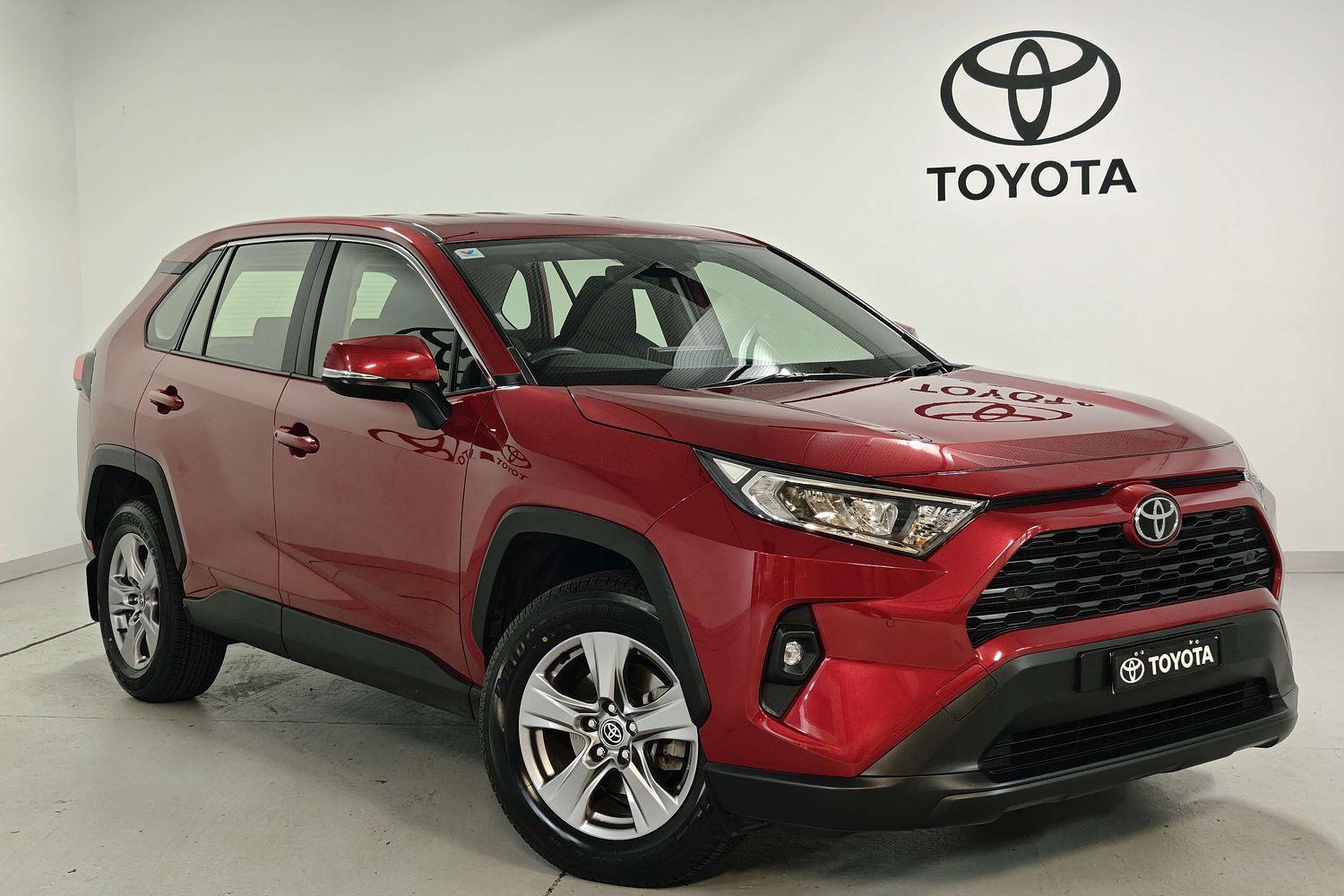 2022 Toyota RAV4 GX-2WD in Red