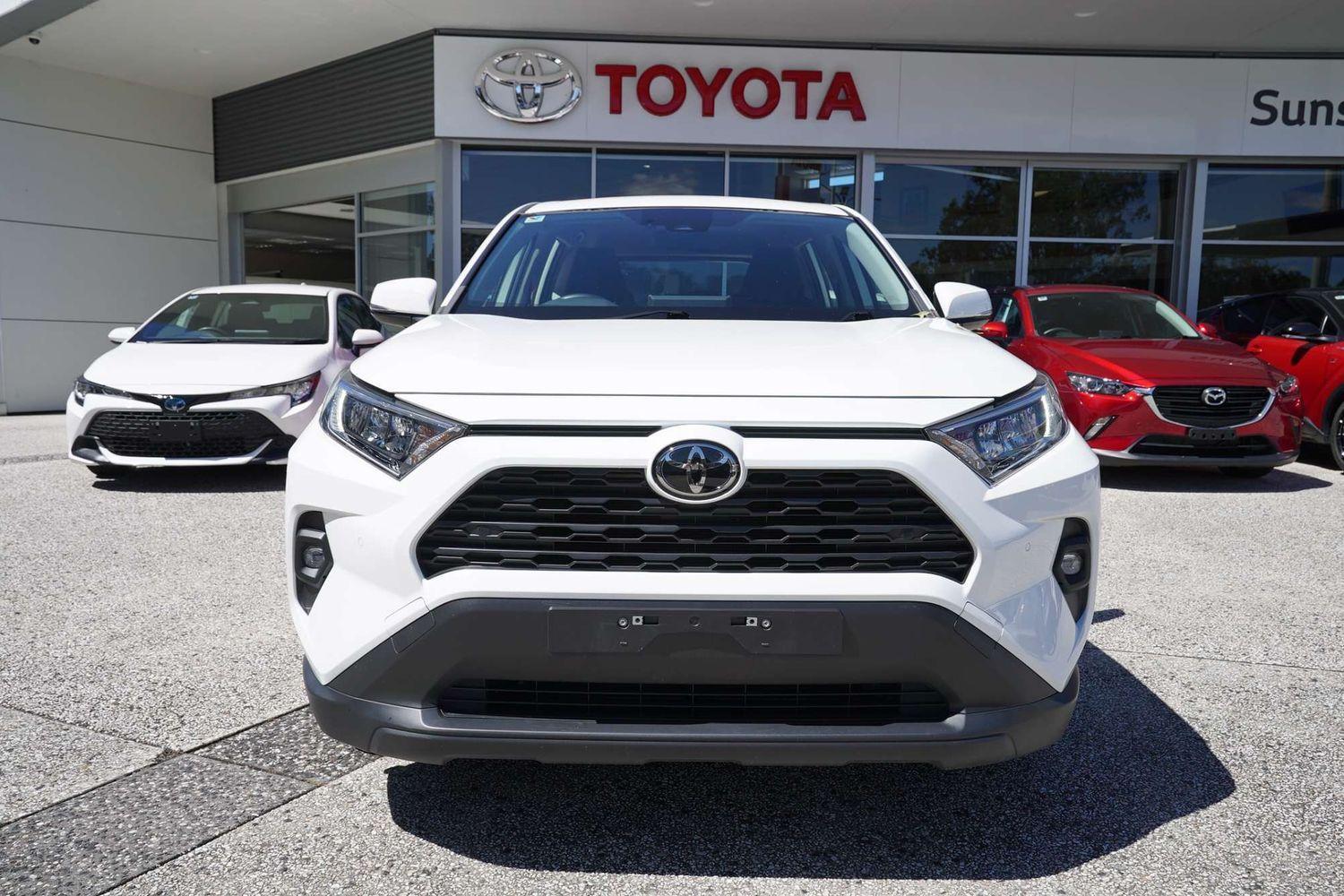 2024 Toyota RAV4 GX-2WD in White