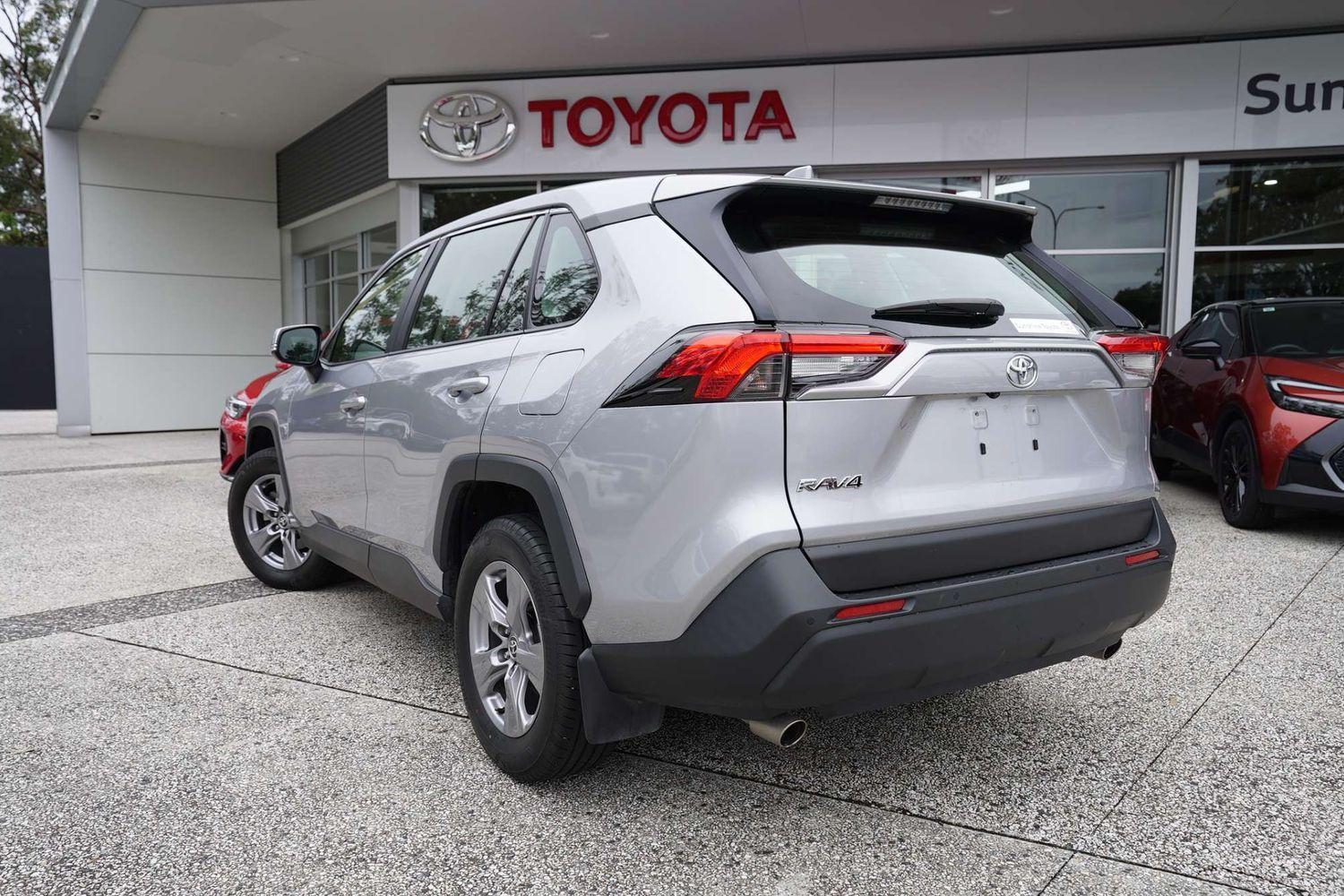 2024 Toyota RAV4 GX-2WD in Silver