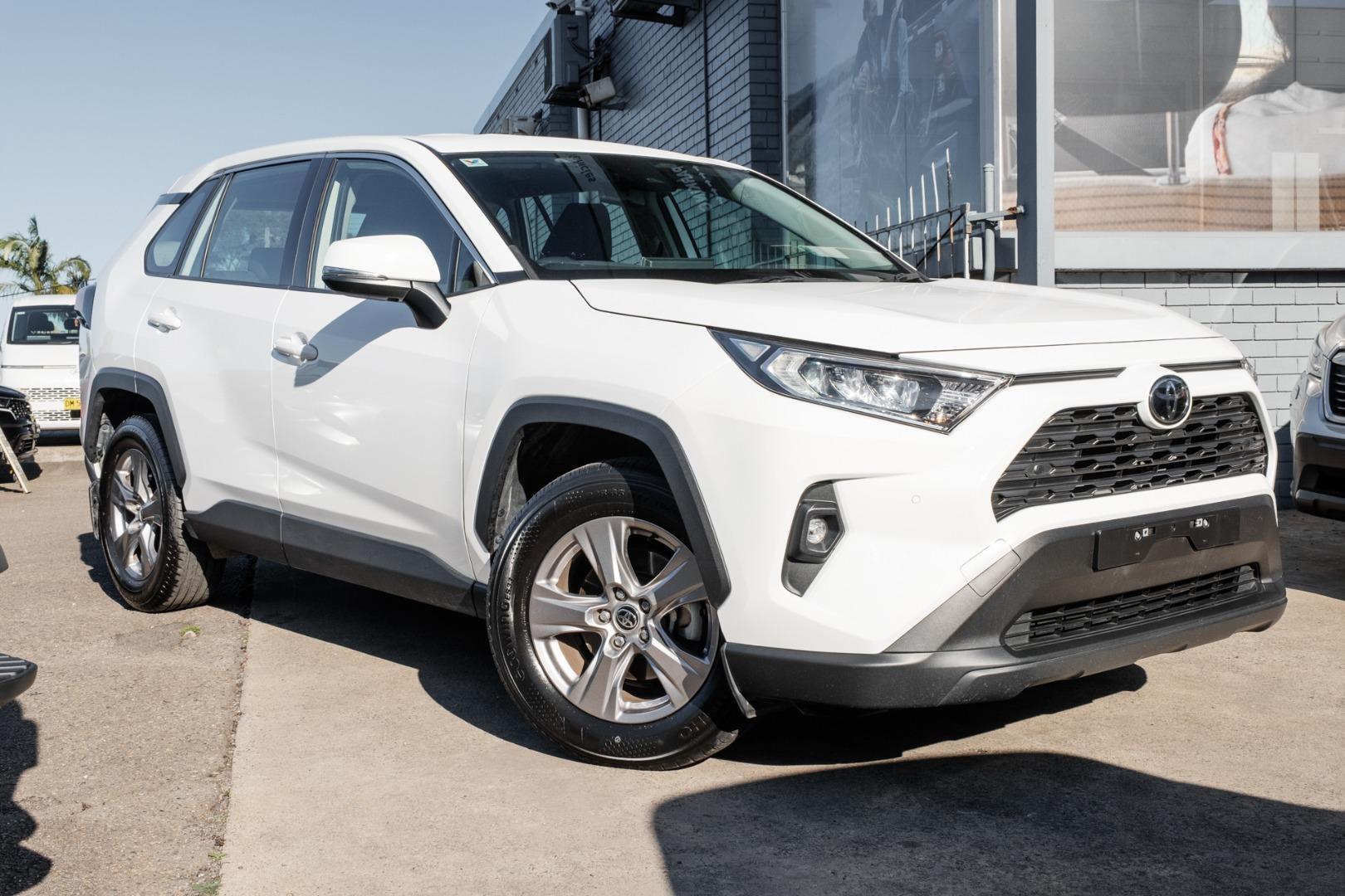 2024 Toyota RAV4 GX-2WD in White