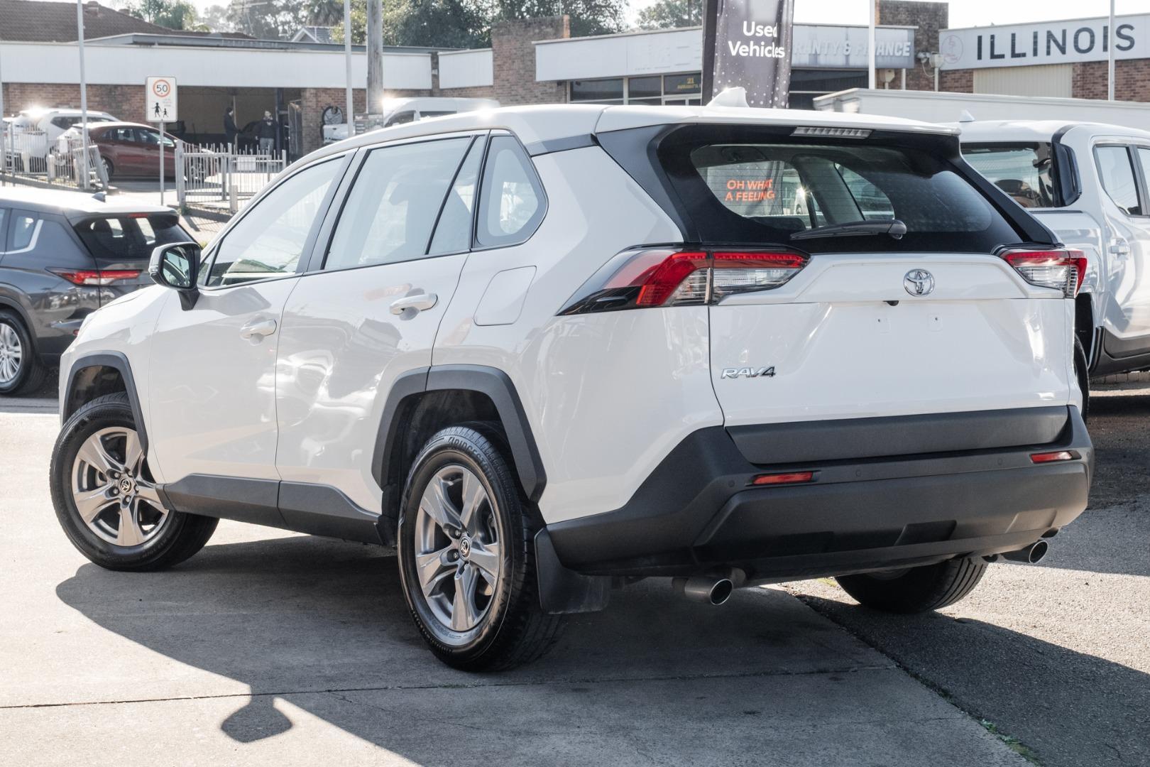 2024 Toyota RAV4 GX-2WD in White