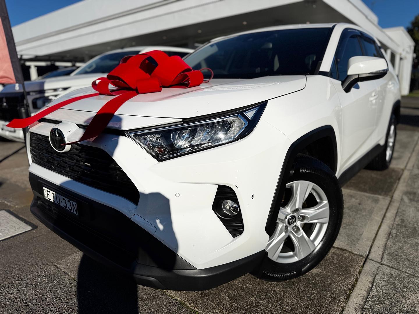 2020 Toyota RAV4 GX-2WD in White