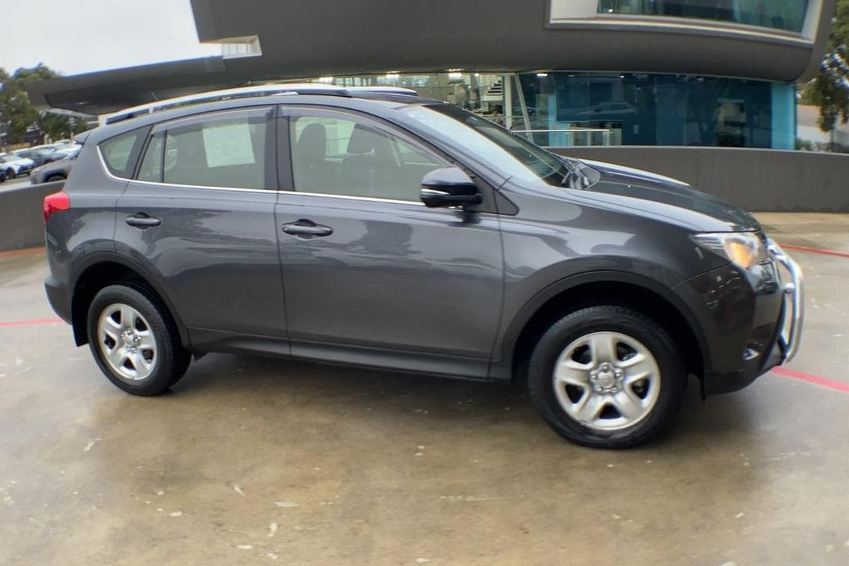 2015 Toyota RAV4 GX in Silver