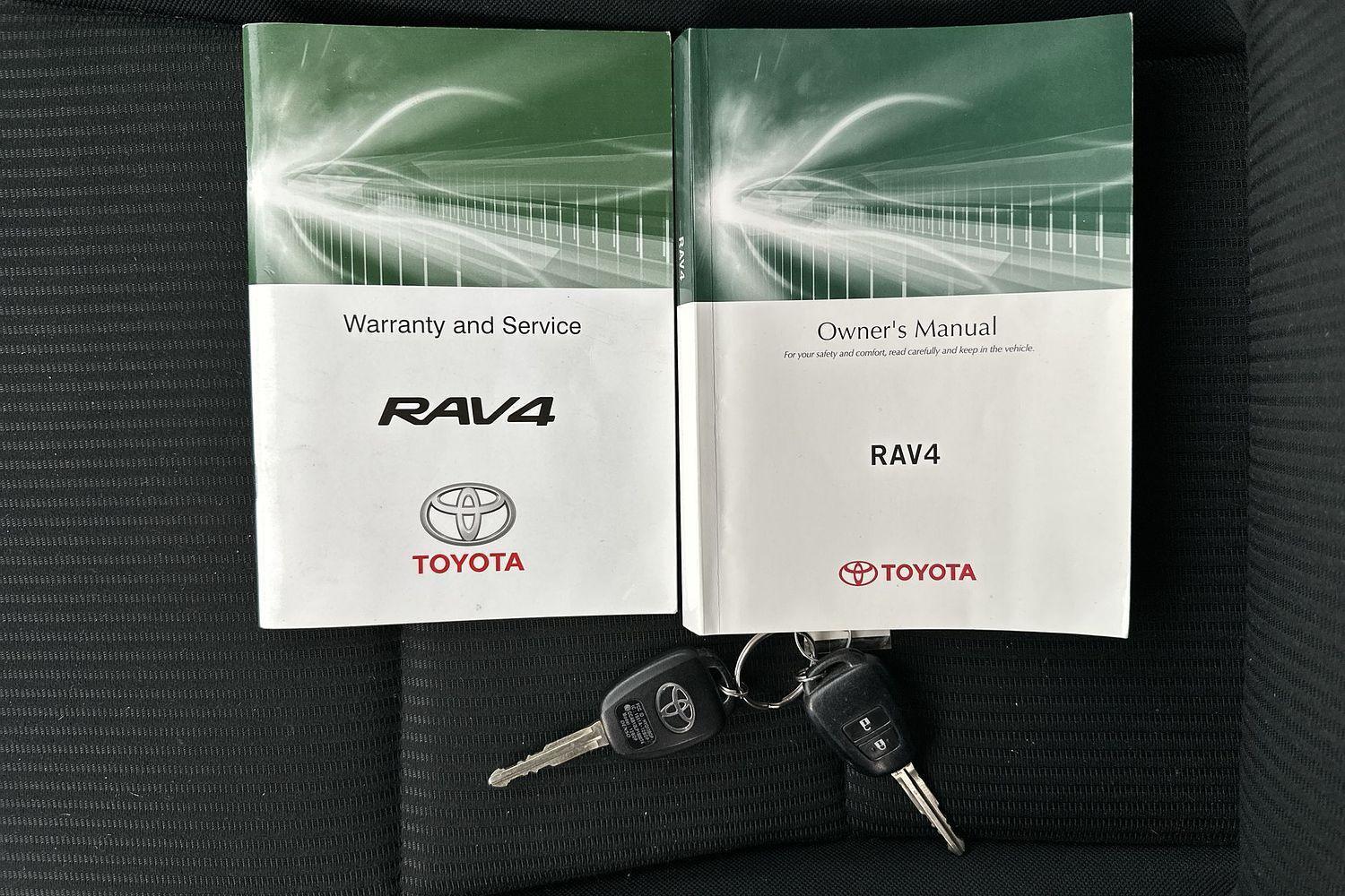2014 Toyota RAV4 GX-2WD in Blue