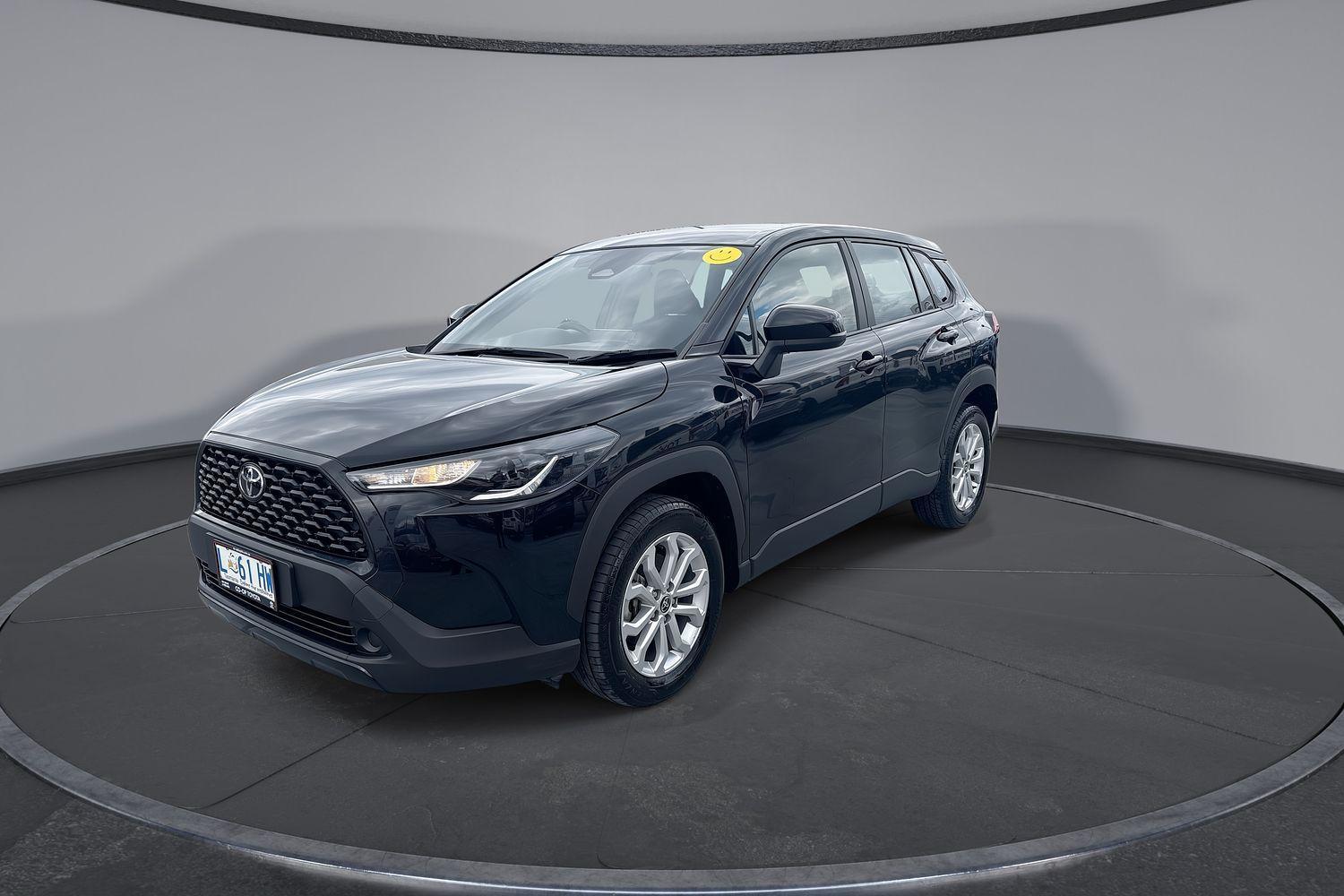 2023 Toyota Corolla Cross GX in Black