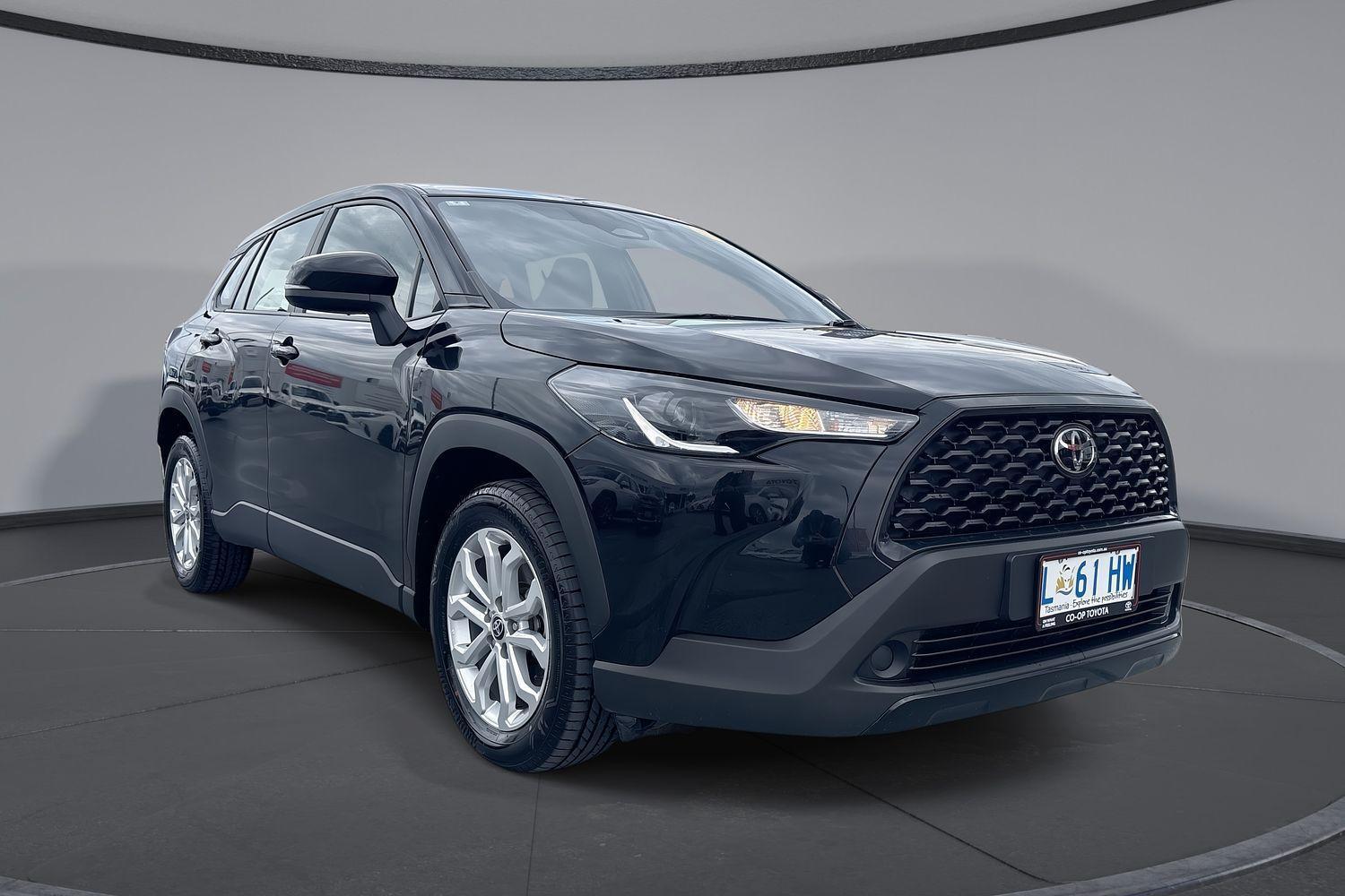 2023 Toyota Corolla Cross GX in Black
