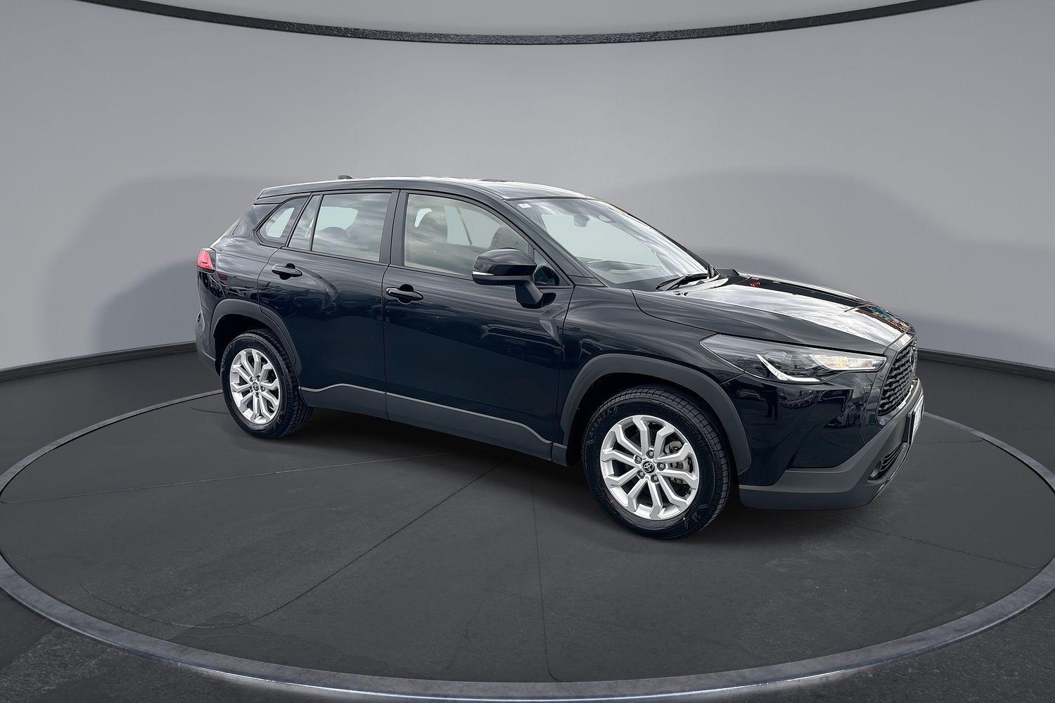 2023 Toyota Corolla Cross GX in Black