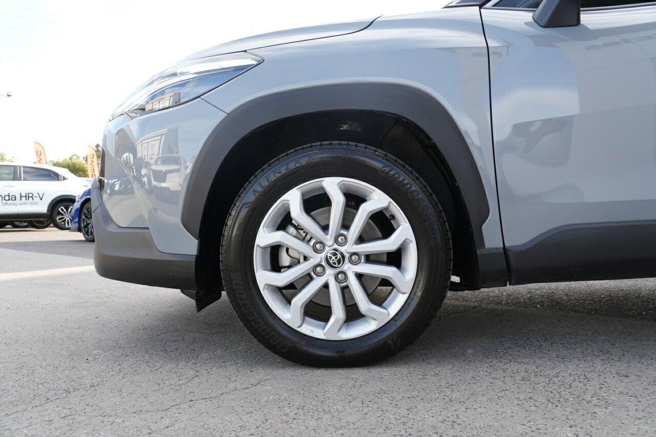 2024 Toyota Corolla Cross GXL in Grey