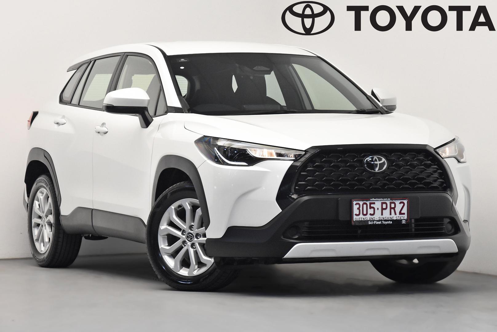2024 Toyota Corolla Cross GX in White