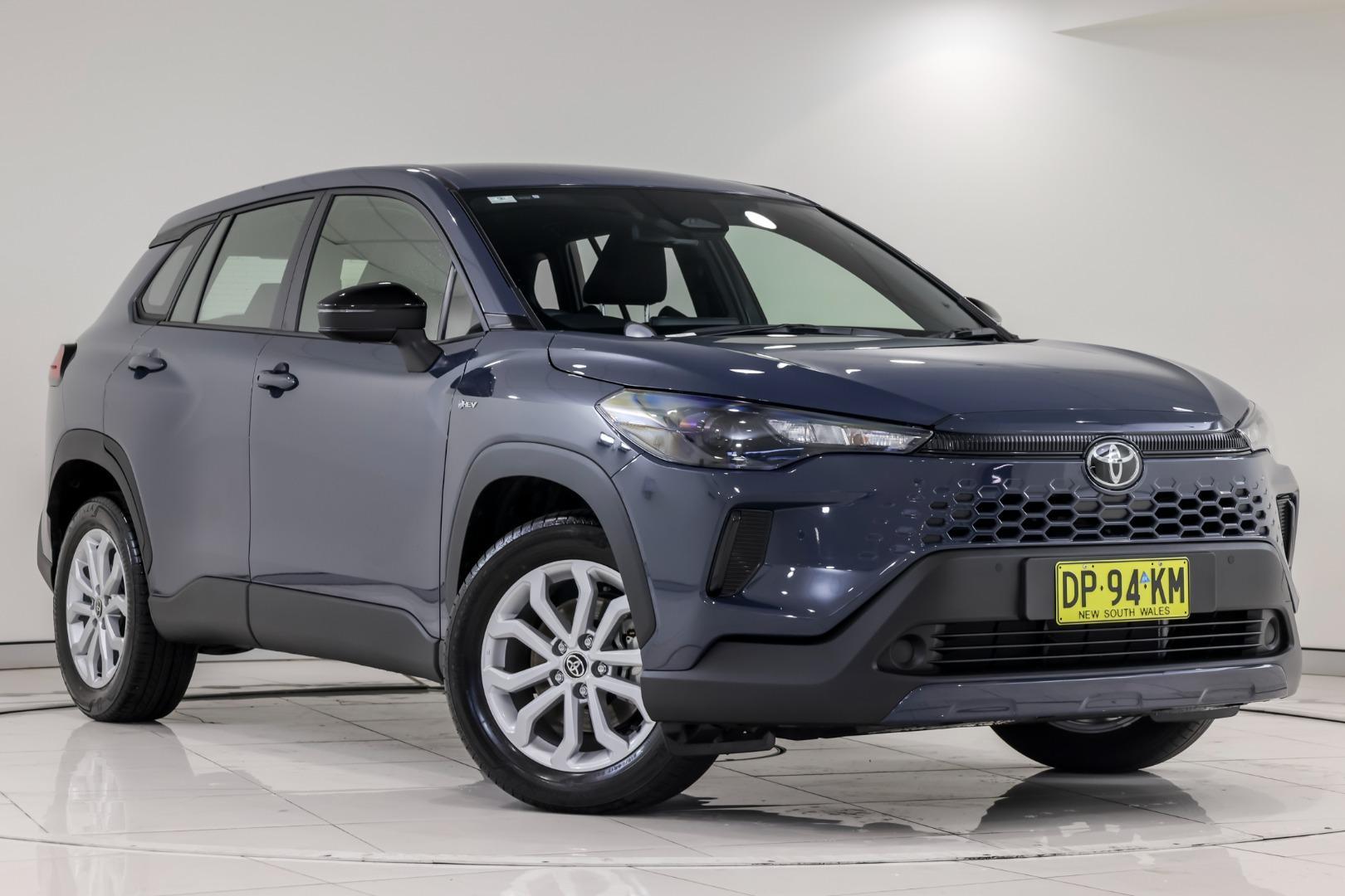 2025 Toyota Corolla Cross GX in Grey