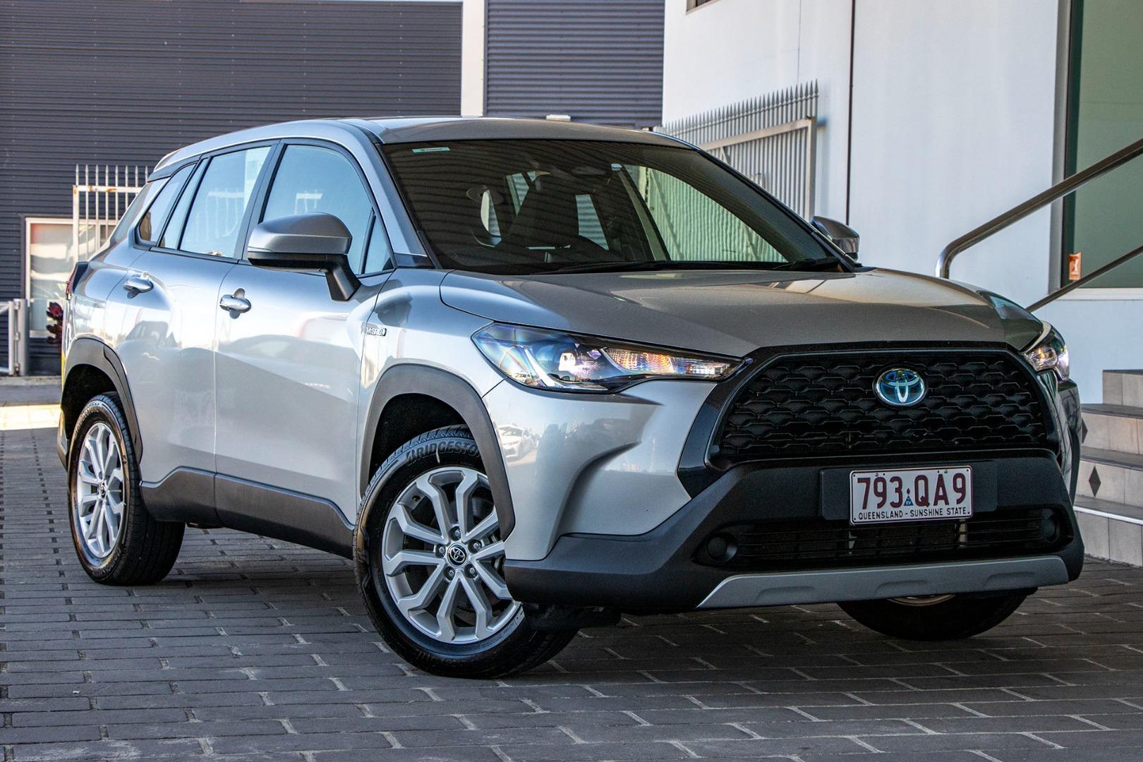 2024 Toyota Corolla Cross GX in Silver