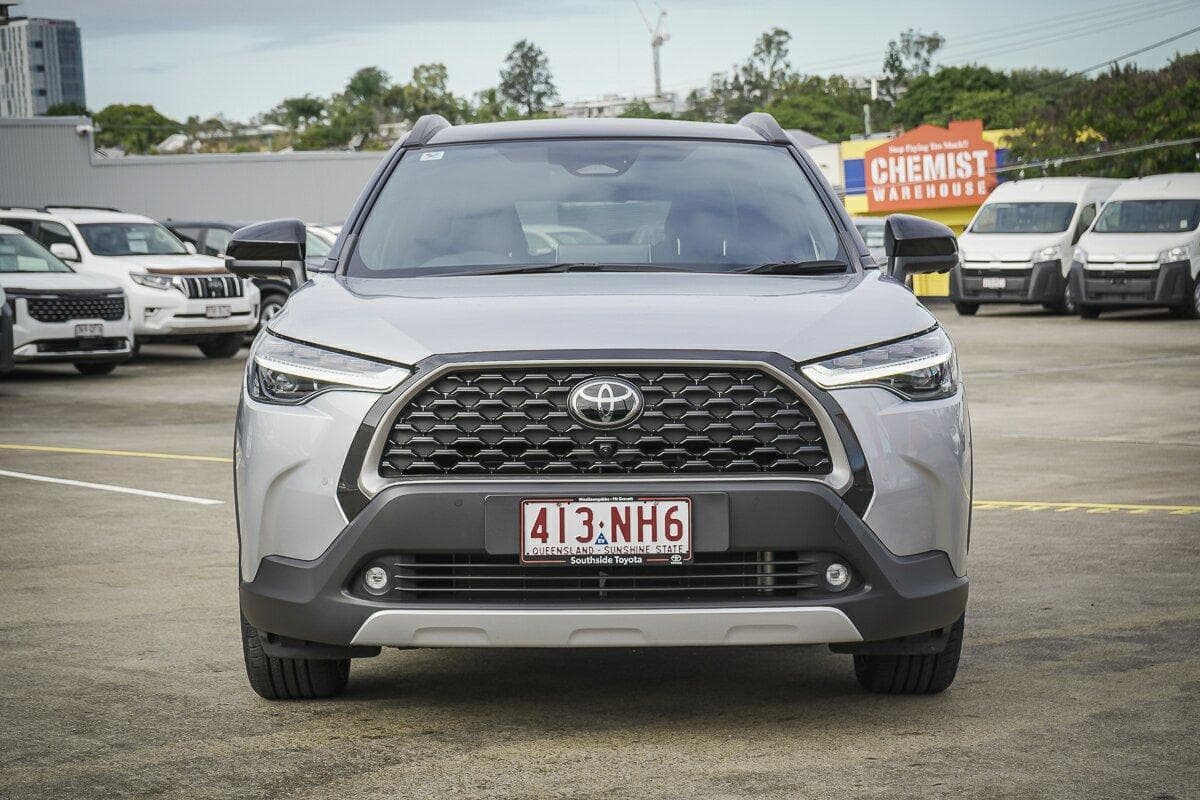 2024 Toyota Corolla Cross Atmos 2WD in Two Tone Silver