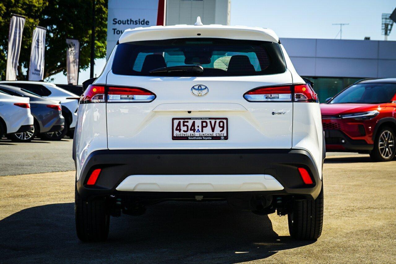 2026 Toyota Corolla Cross GX in White