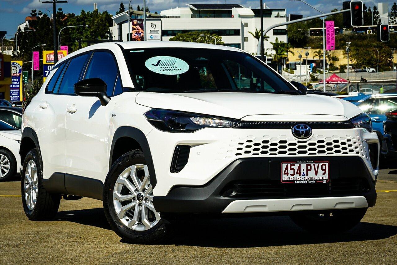 2026 Toyota Corolla Cross GX in White