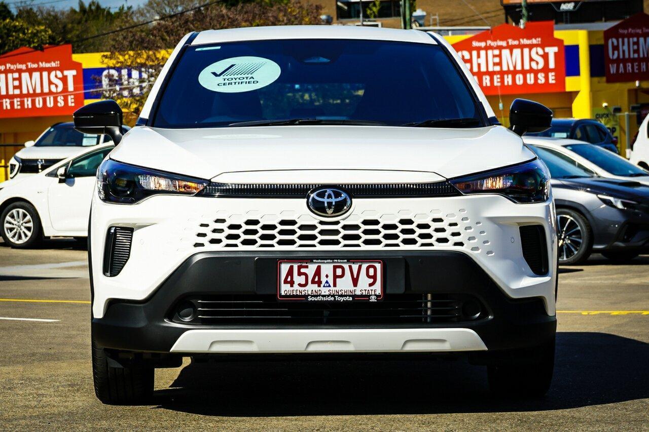 2026 Toyota Corolla Cross GX in White