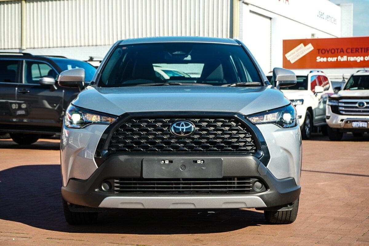 2025 Toyota Corolla Cross GX in Silver