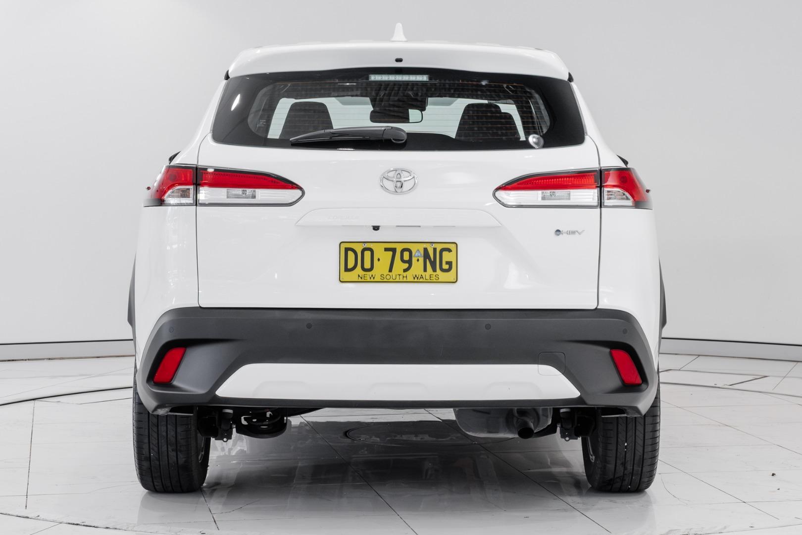 2025 Toyota Corolla Cross GX in White