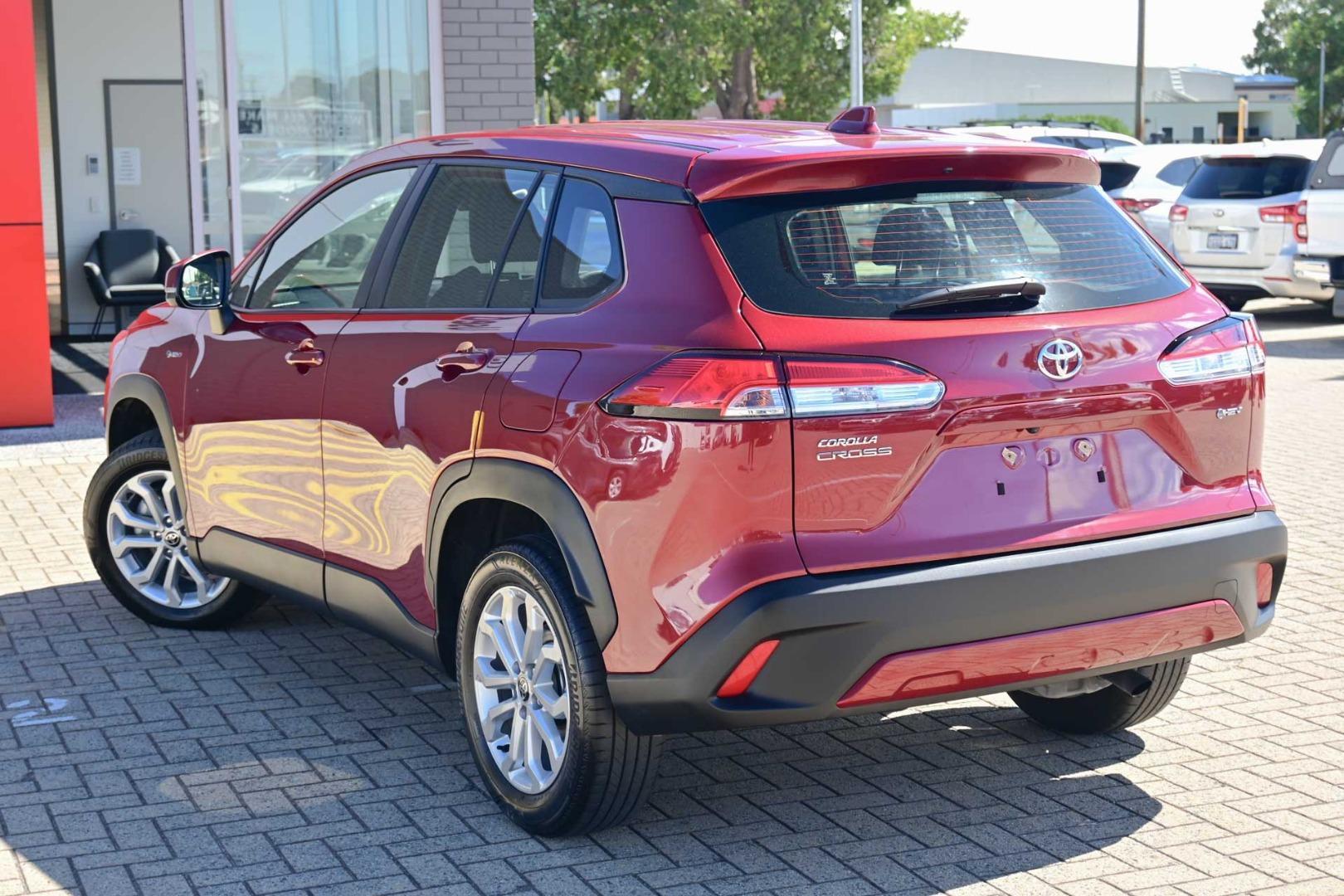 2025 Toyota Corolla Cross GX in Red