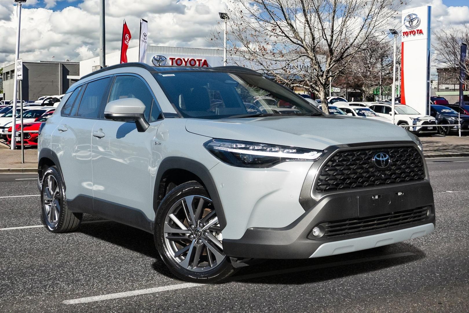 2025 Toyota Corolla Cross Atmos 2WD in Grey