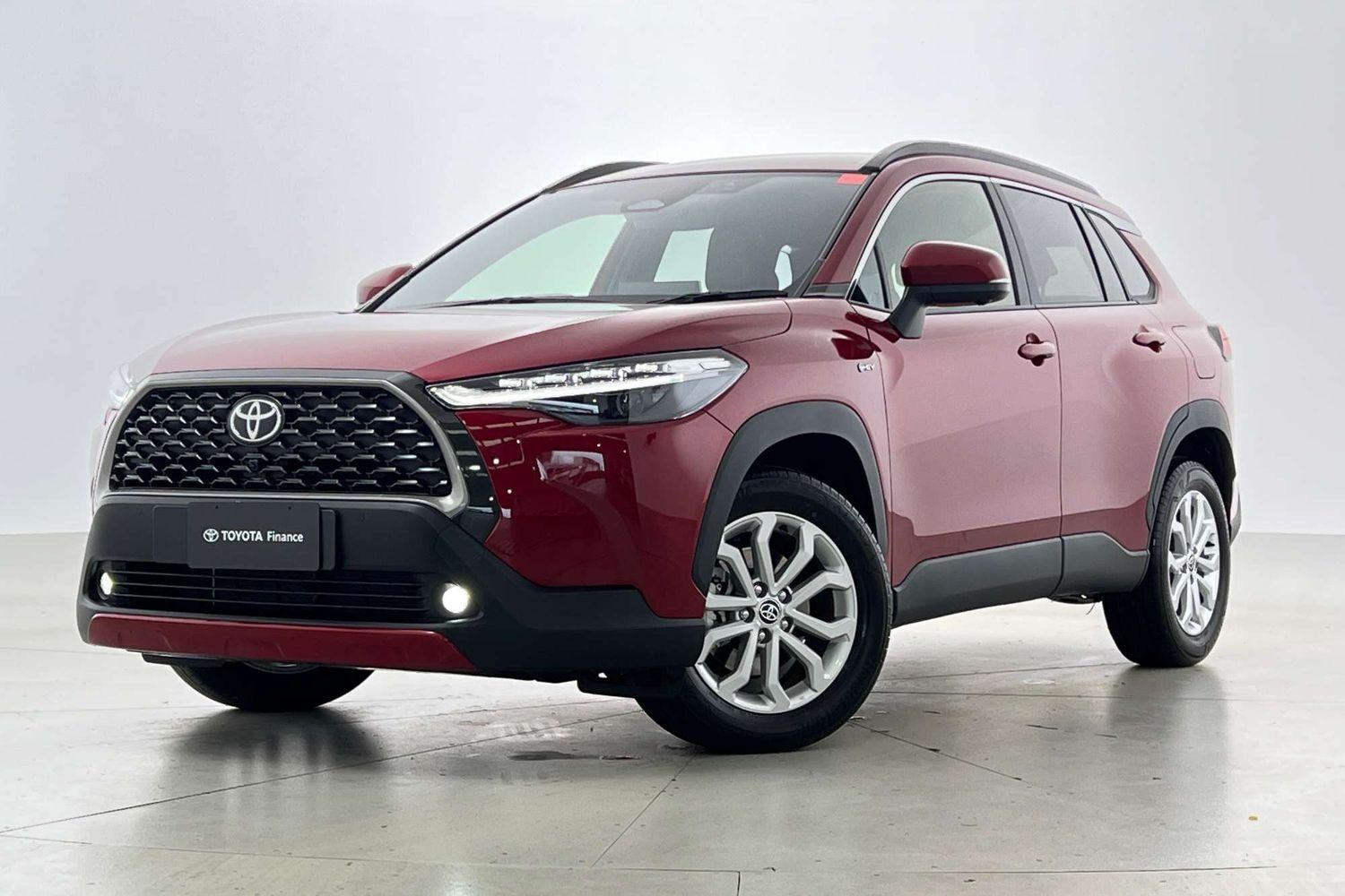 2025 Toyota Corolla Cross GXL in Red