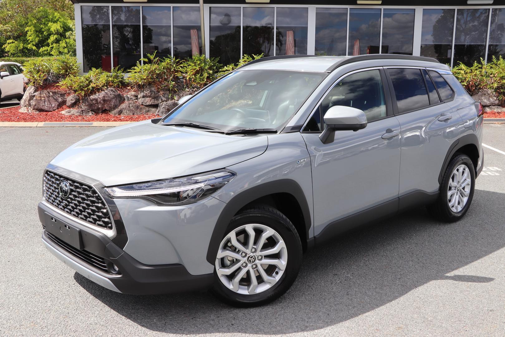 2025 Toyota Corolla Cross GXL in Grey