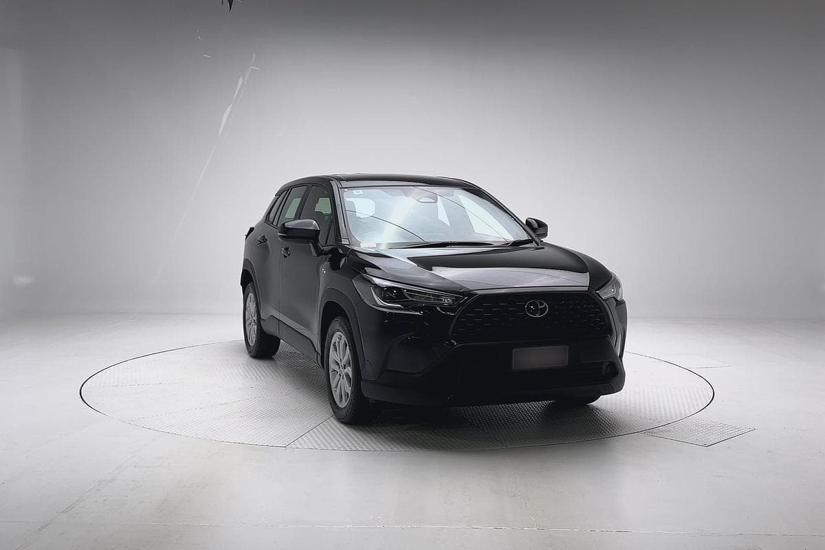 2025 Toyota Corolla Cross GX in Black
