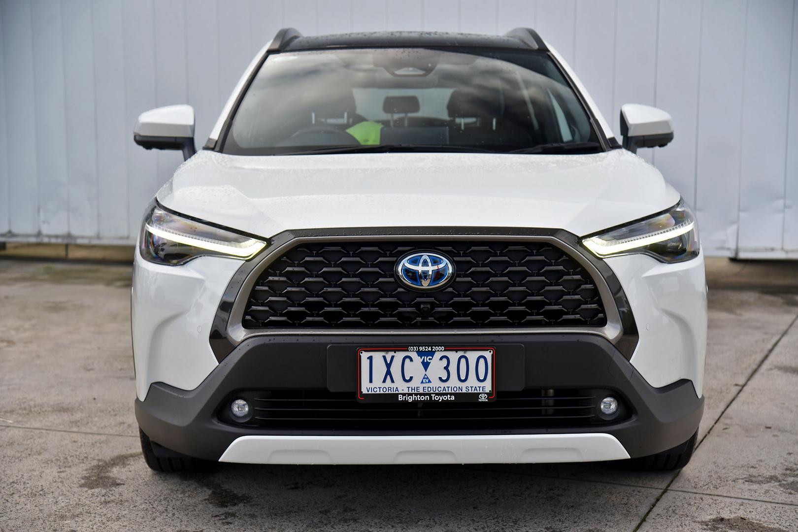 2023 Toyota Corolla Cross Atmos 2WD in White
