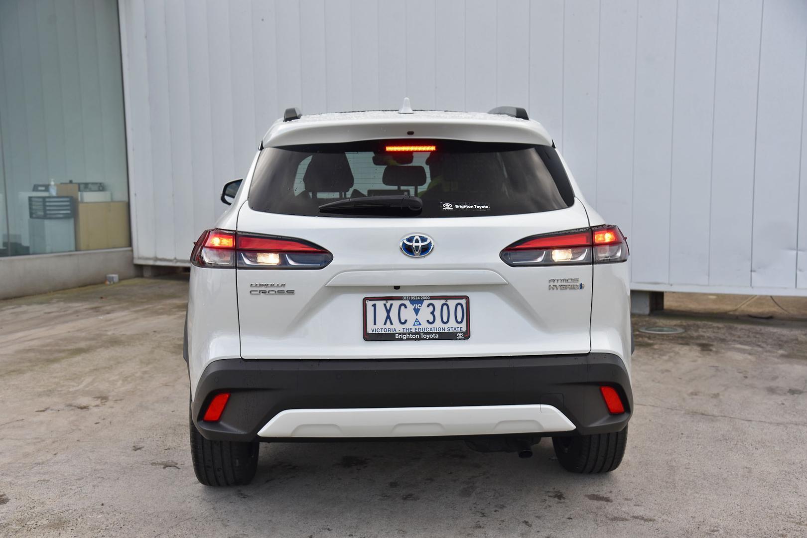 2023 Toyota Corolla Cross Atmos 2WD in White