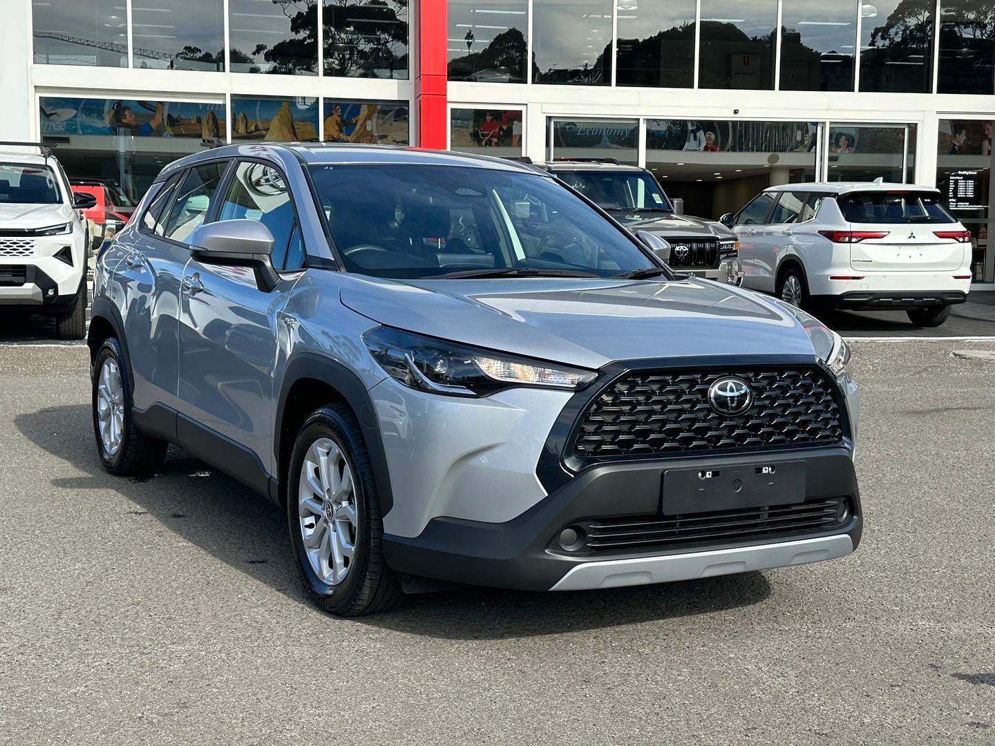 2025 Toyota Corolla Cross GX in Silver
